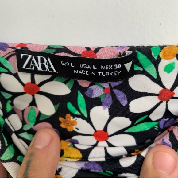 ZARA FLORAL RETRO MINI DRESS - Picture 8 of 11